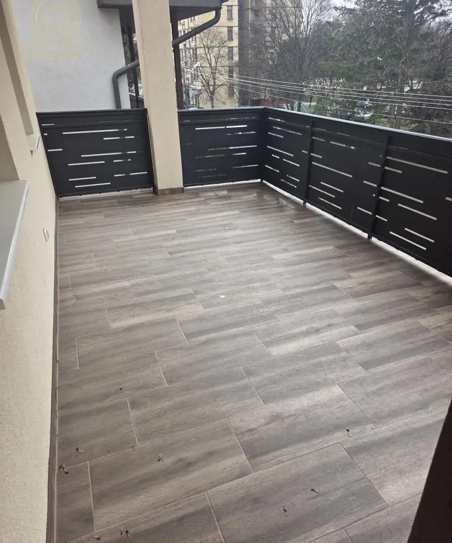 Prodaja, četvorosoban stan, 112m², Medijana, Niš