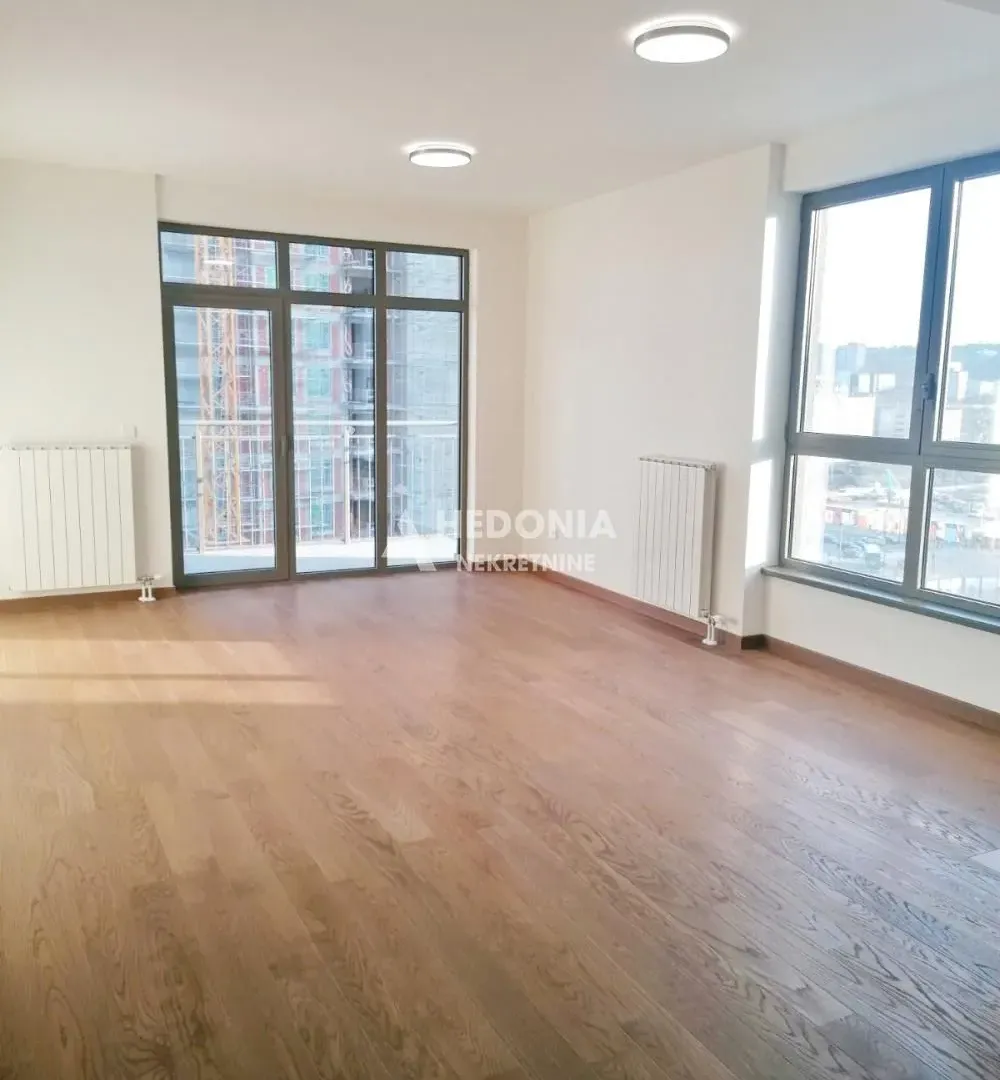 Prodaja, trosoban stan, 87m², Savski Venac, Beograd