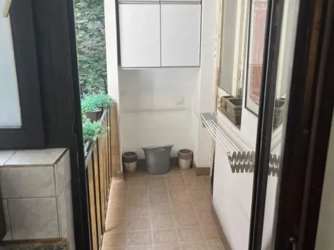 Prodaja, četvorosoban stan, 100m², Savski Venac, Beograd - image 12