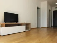 Izdavanje, jednosoban stan, 45m², Bečići, Budva - image 10