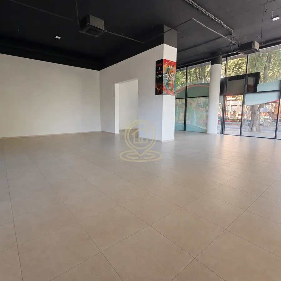 Rent, office space, 185m², Stari grad, Novi Sad