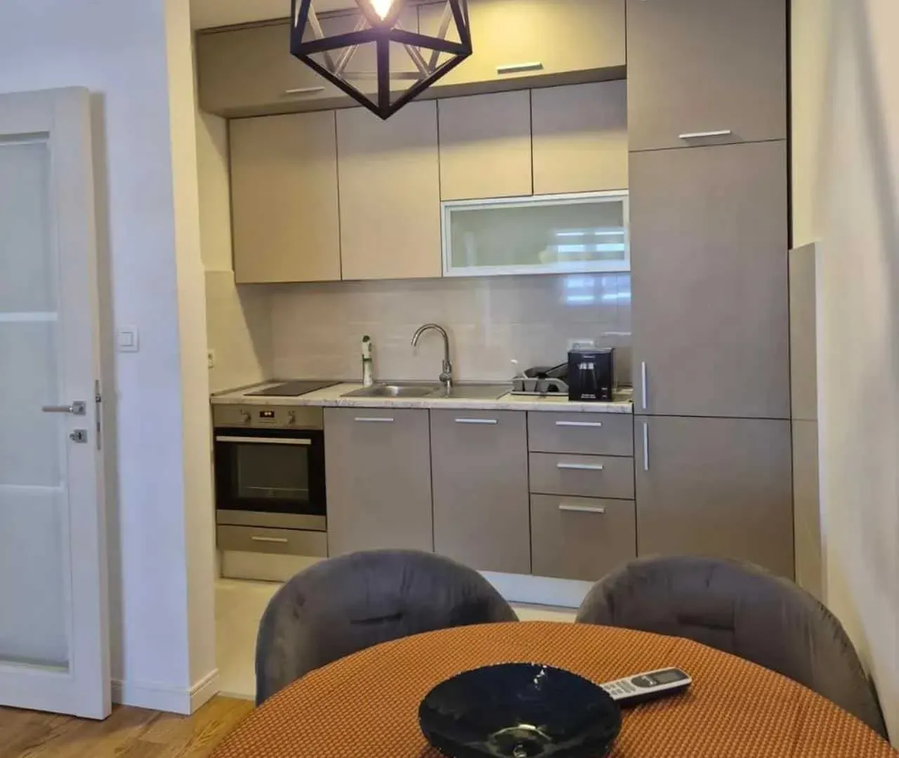 Rent, one bedroom apartment, 49m², Central Point, Podgorica