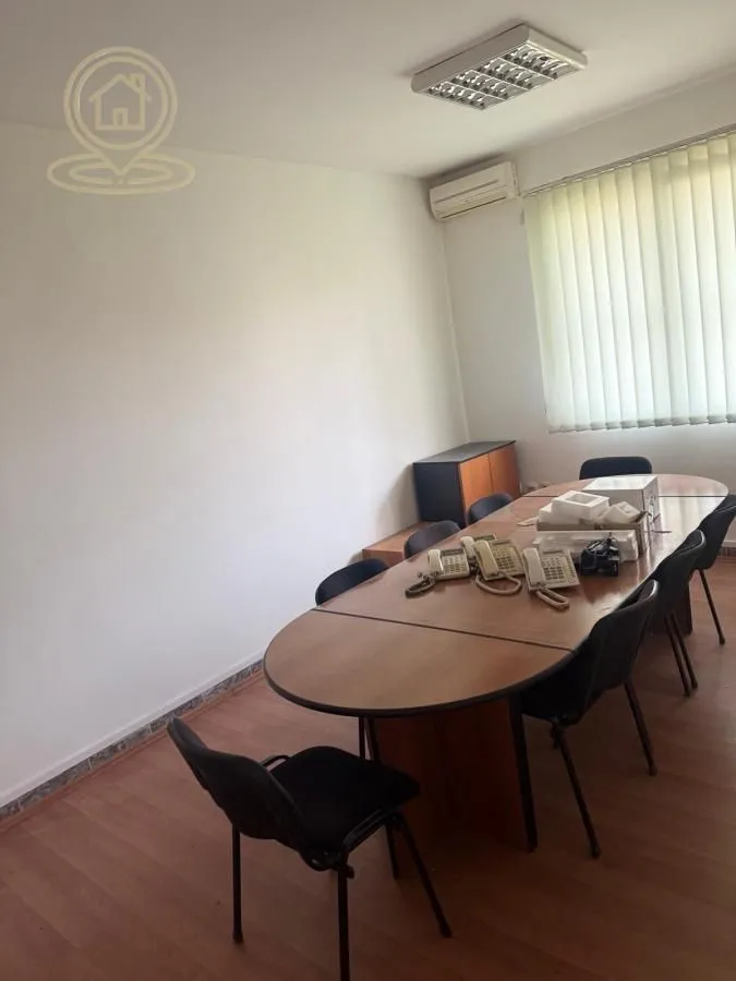 Rent, office space, 90m², Savski Venac, Beograd