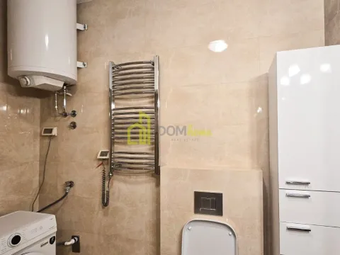 Izdavanje, dvosoban stan, 75m², Centar, Podgorica - image 12