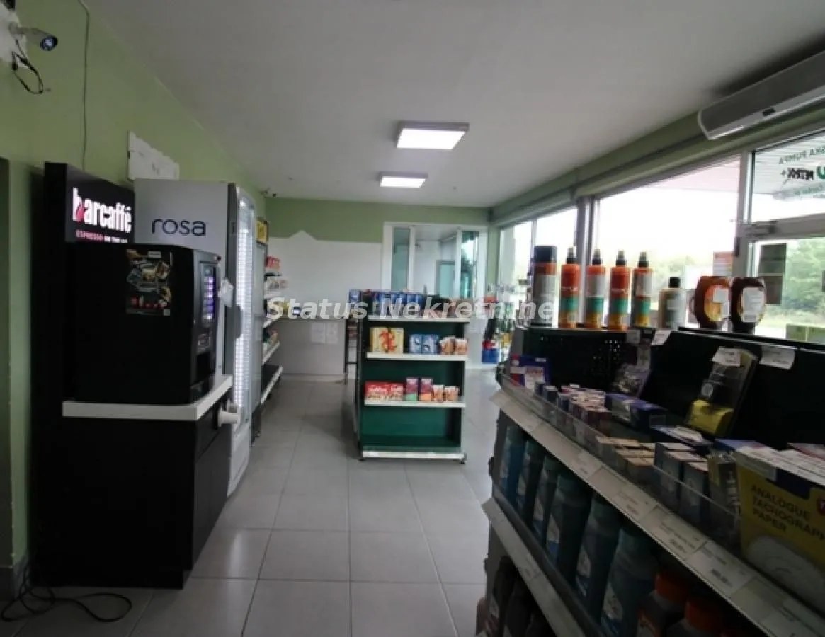 Sale, office space, 400m², Bečej, Novi Sad