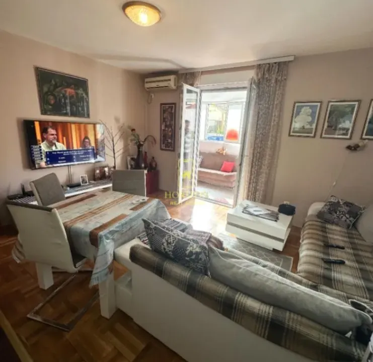 Prodaja, dvosoban stan, 65m², Zagorič, Podgorica