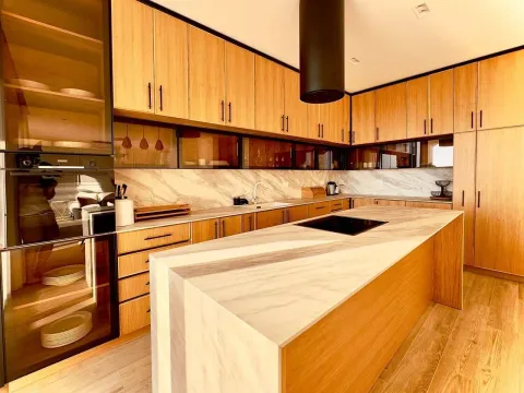 Rent, house, 220m², Reževići, Budva - image 2