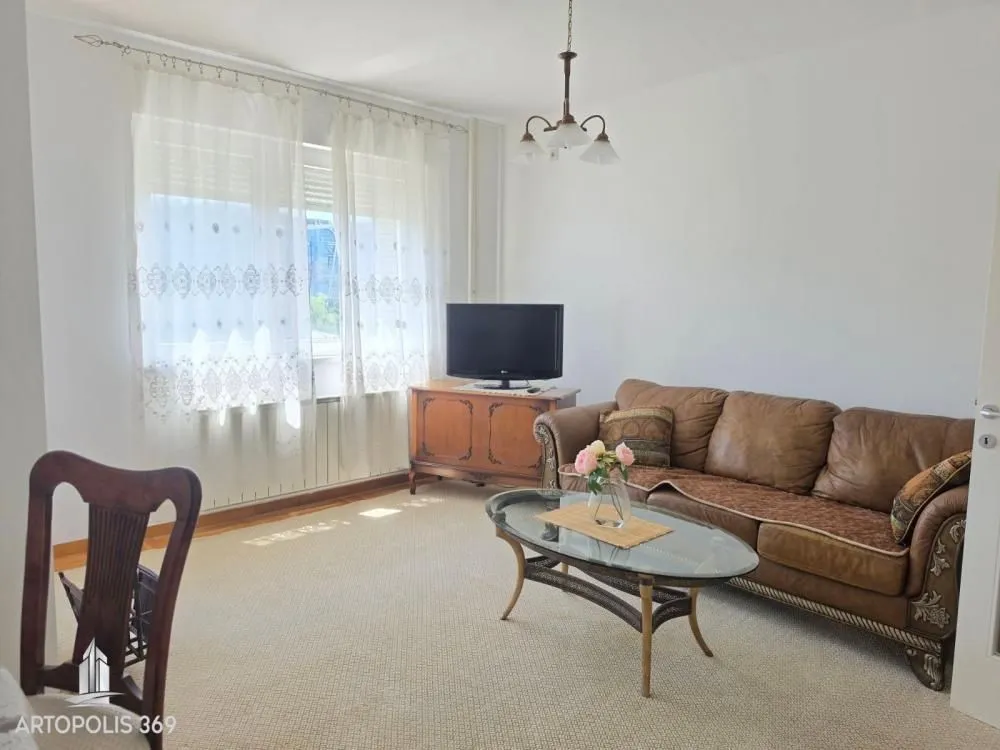 Rent, two bedroom apartment, 51m², Novi Beograd Blok 22, Novi Beograd Sve Podlokacije