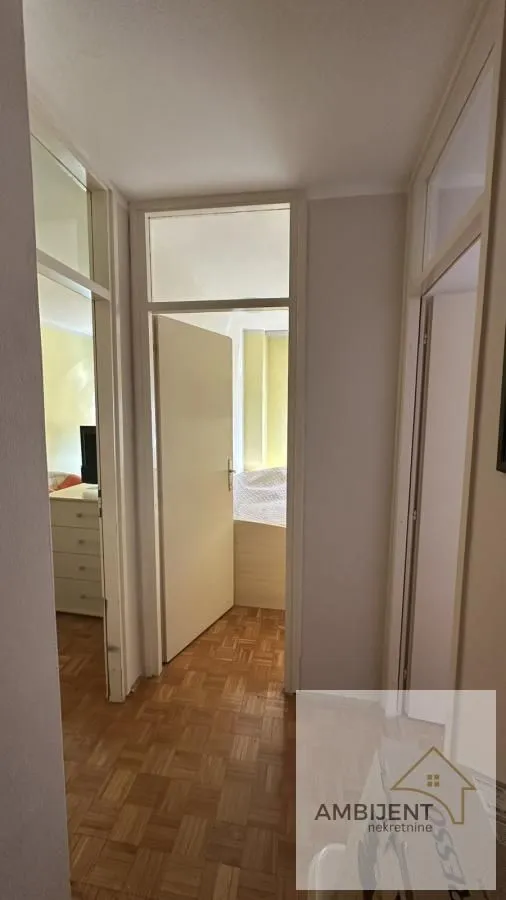 Rent, four bedroom apartment, 93m², Novi Beograd Blok 72, Novi Beograd Sve Podlokacije