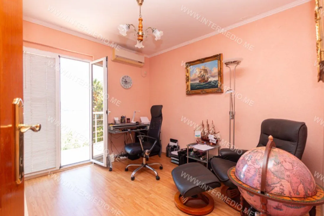 Prodaja, kuća, 181m², Kumbor, Herceg Novi