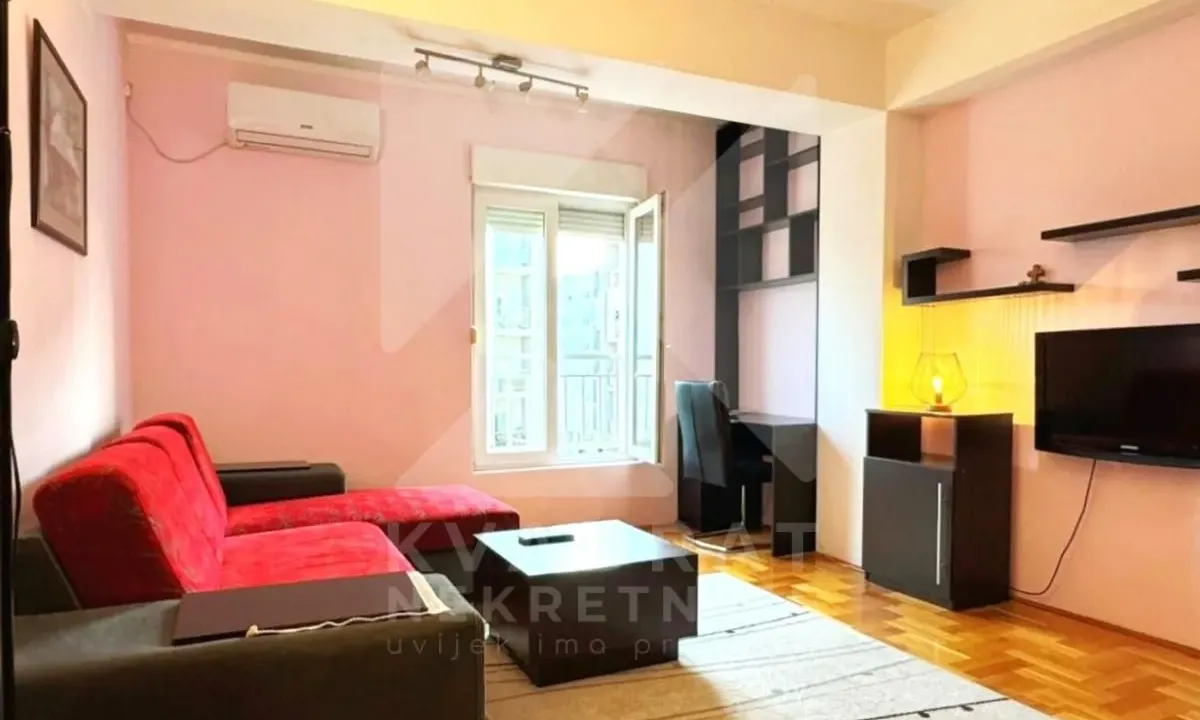 Rent, one bedroom apartment, 41m², Blok 6, Podgorica