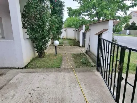 Prodaja, kuća, 180m², Zemun Sve Podlokacije, Beograd - image 19