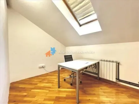 Izdavanje, stan, 250m², Stari Grad, Beograd - image 24