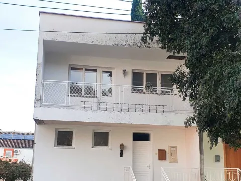 Izdavanje, parking/garaža, 150m², Momišići, Podgorica - image 10