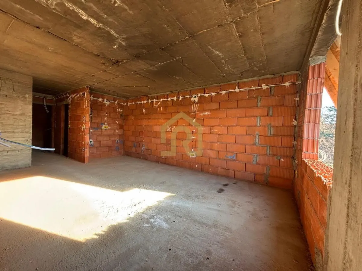 Prodaja, dvosoban stan, 53m², Voždovac Sve Podlokacije, Beograd