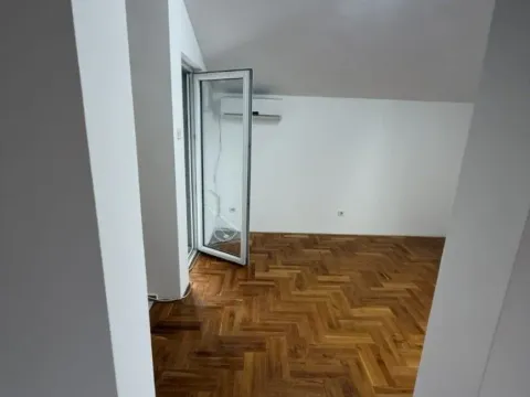 Sale, one bedroom apartment, 43m², Masline, Podgorica - image 7