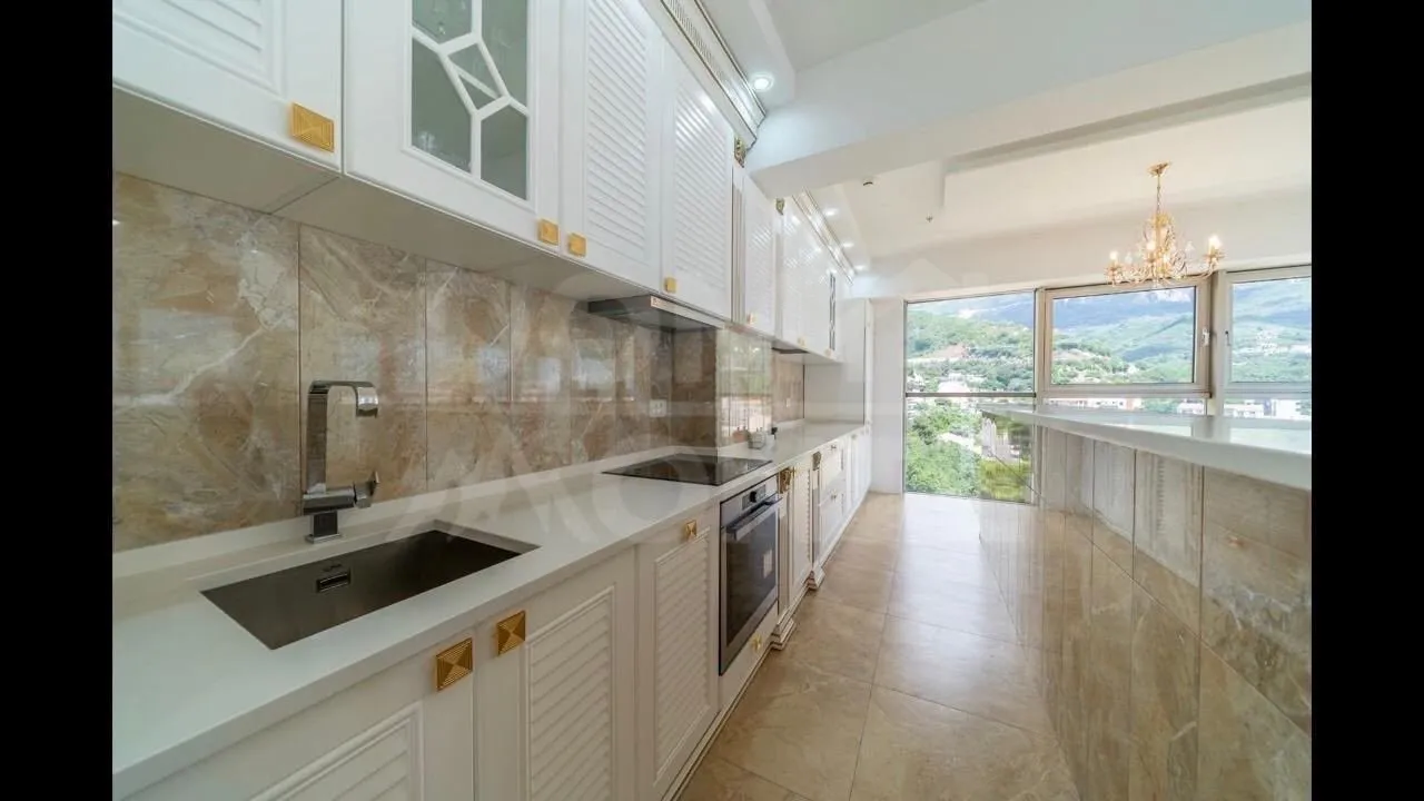 Rent, three bedroom apartment, 150m², Budva okolina, Budva
