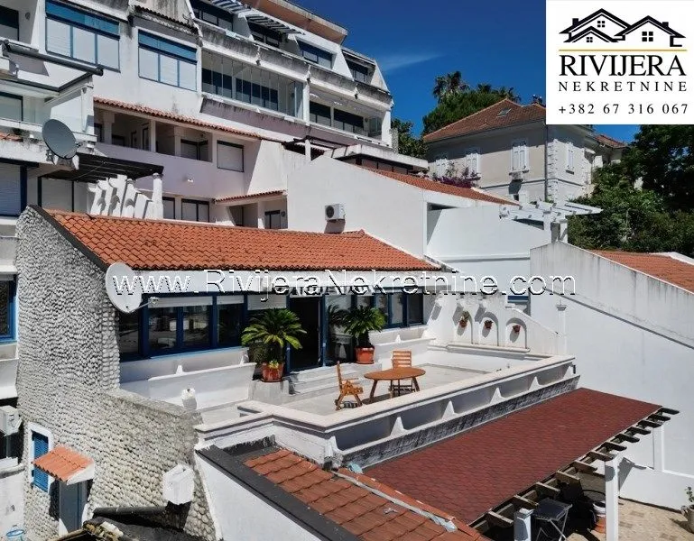 Prodaja, trosoban stan, 263m², Centar, Herceg Novi