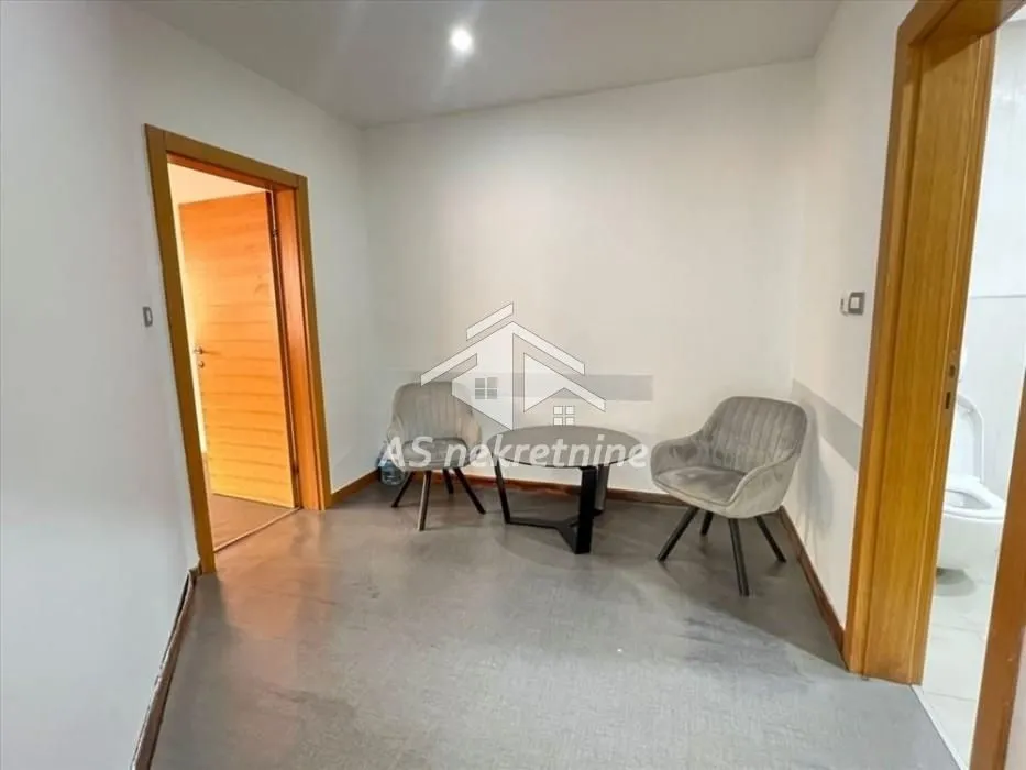 Rent, office space, 198m², Novi Beograd Sve Podlokacije, Beograd