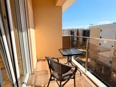 Rent, one bedroom apartment, 46m², New City, Podgorica - image 11
