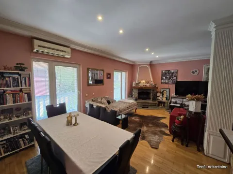 Sale, apartment, 245m², Banovo Brdo, Beograd