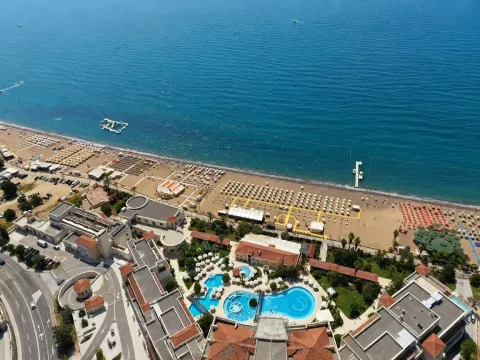 Prodaja, jednosoban stan, 43m², Bečići, Budva - image 22