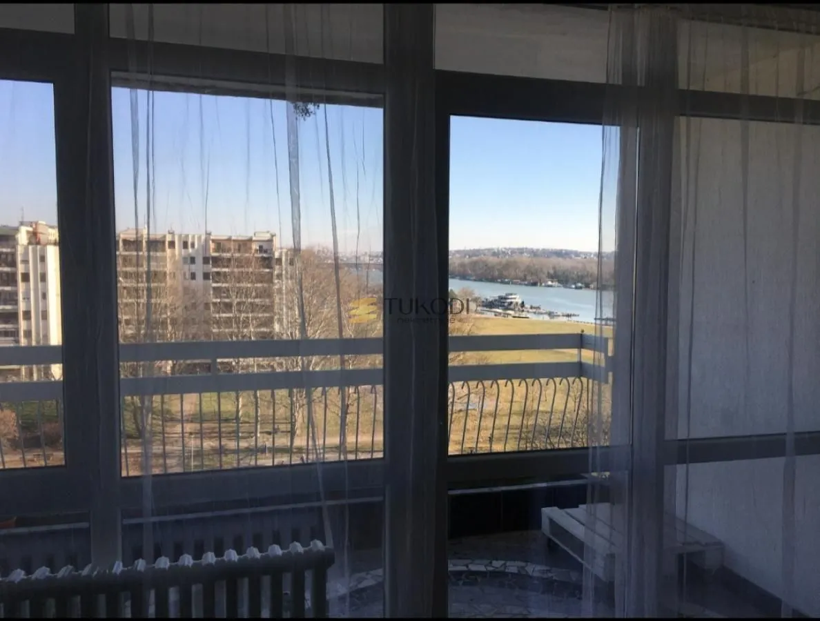 Izdavanje, dvosoban stan, 62m², Novi Beograd Blok 70, Novi Beograd Sve Podlokacije