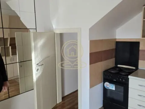 Prodaja, četvorosoban stan, 96m², Bulevar Evrope, Novi Sad Sve Podlokacije - image 7