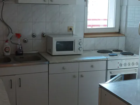 Rent, two bedroom apartment, 60m², Bežanijska Kosa Sve Podlokacije, Beograd - image 7