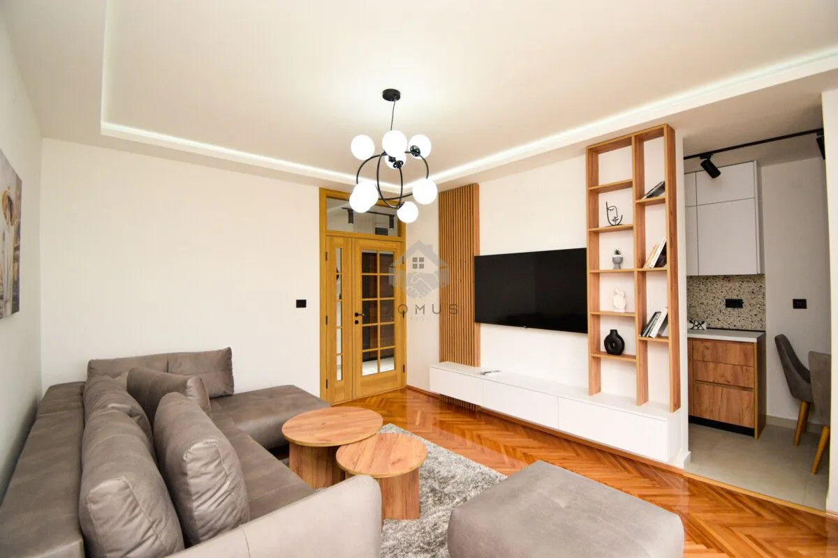 Rent, two bedroom apartment, 65m², Autobuska stanica, Podgorica