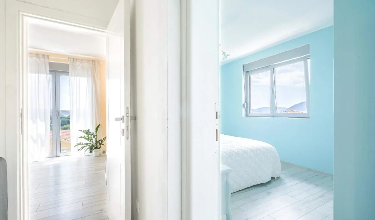 Prodaja, trosoban stan, 116m², Centar, Tivat
