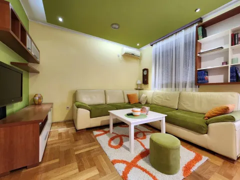 Sale, two bedroom apartment, 63m², Stari Aerodrom, Podgorica - image 1