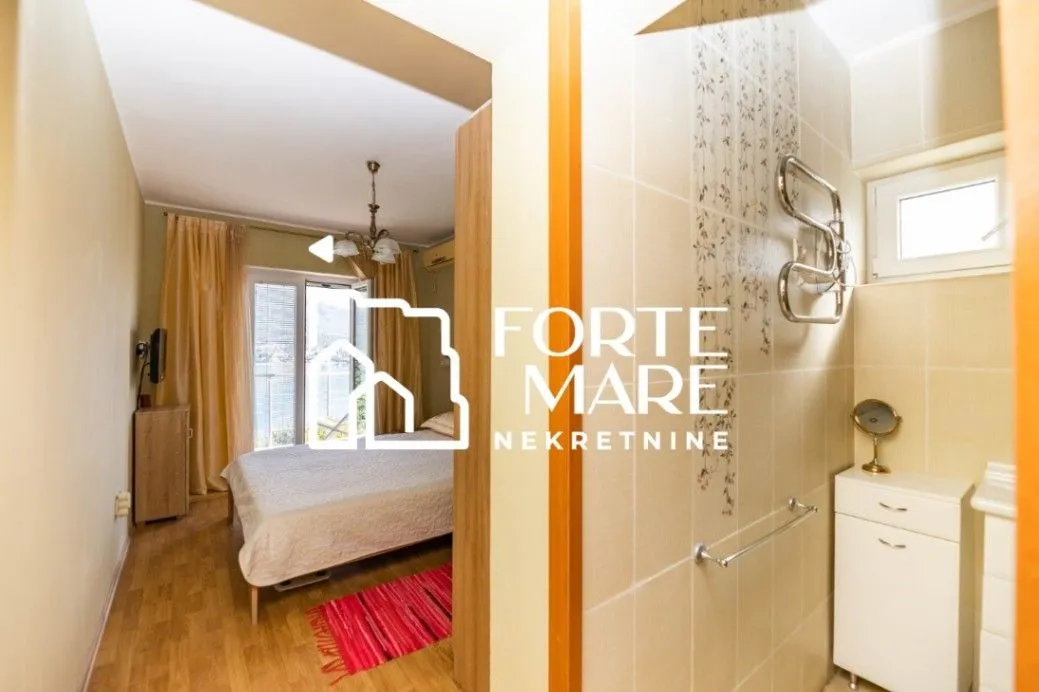 Prodaja, stan, 78m², Njivice, Herceg Novi