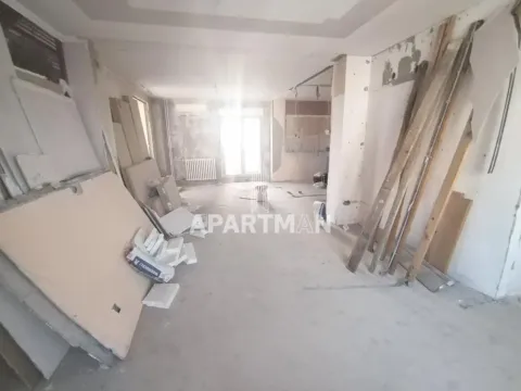 Sale, four bedroom apartment, 96m², Novi Beograd Blok 61, Novi Beograd Sve Podlokacije - image 2