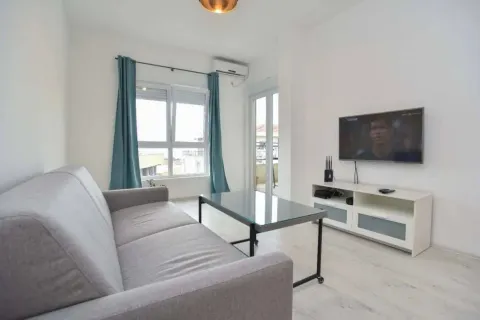Izdavanje, jednosoban stan, 46m², Dubovica, Budva - image 4