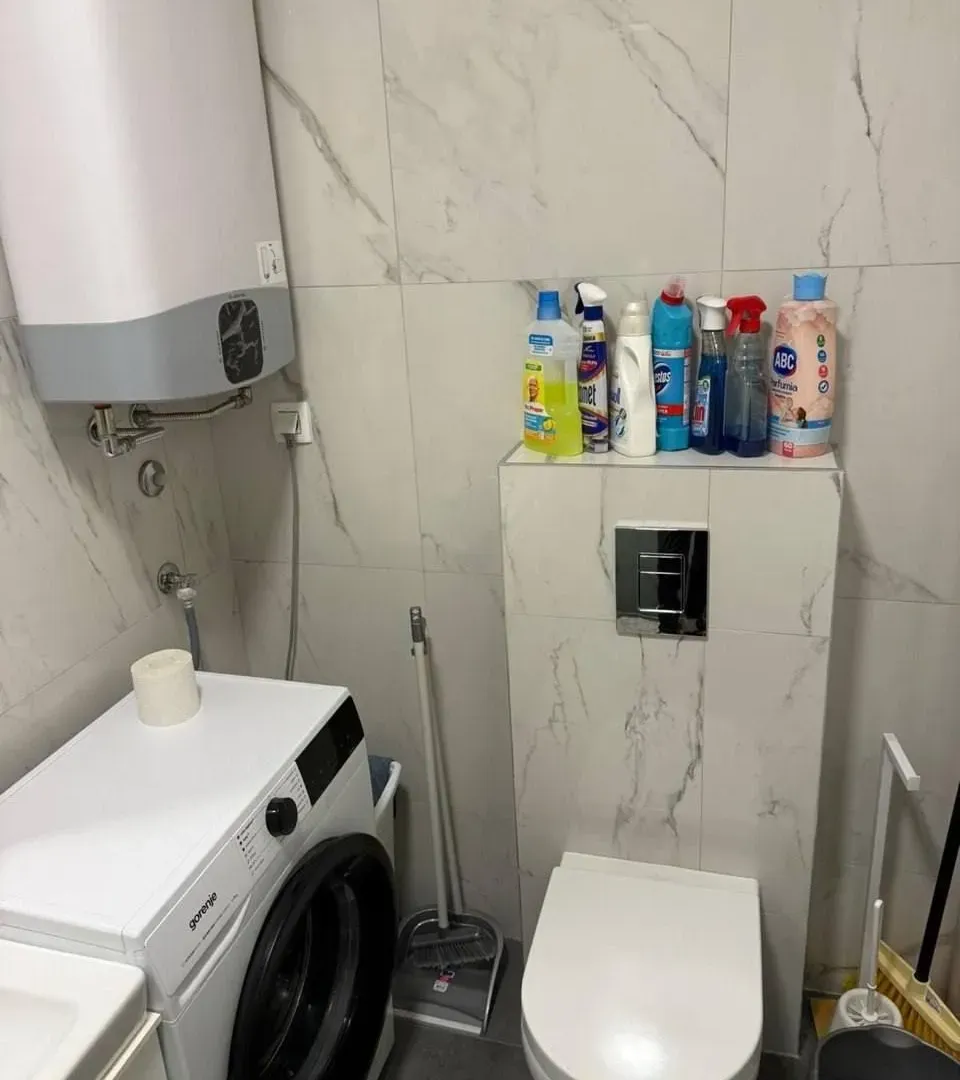 Prodaja, dvosoban stan, 80m², Soho City, Bar