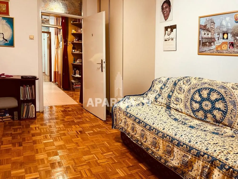 Prodaja, trosoban stan, 103m², Čukarica, Beograd