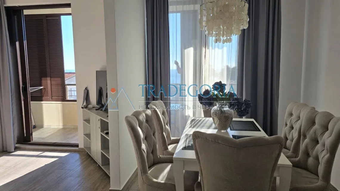 Prodaja, trosoban stan, 79m², Petrovac, Budva