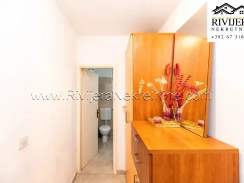 Prodaja, stan, 32m², Centar, Herceg Novi - image 9