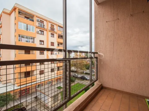 Prodaja, dvosoban stan, 69m², Stari Aerodrom, Podgorica - image 13