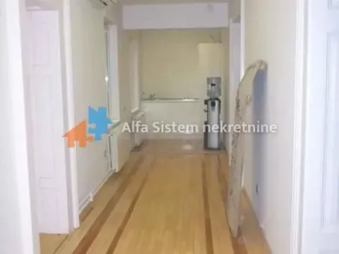 Izdavanje, stan, 220m², Stari Grad, Beograd - image 6