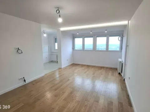Stan in Novi Beograd Blok 37