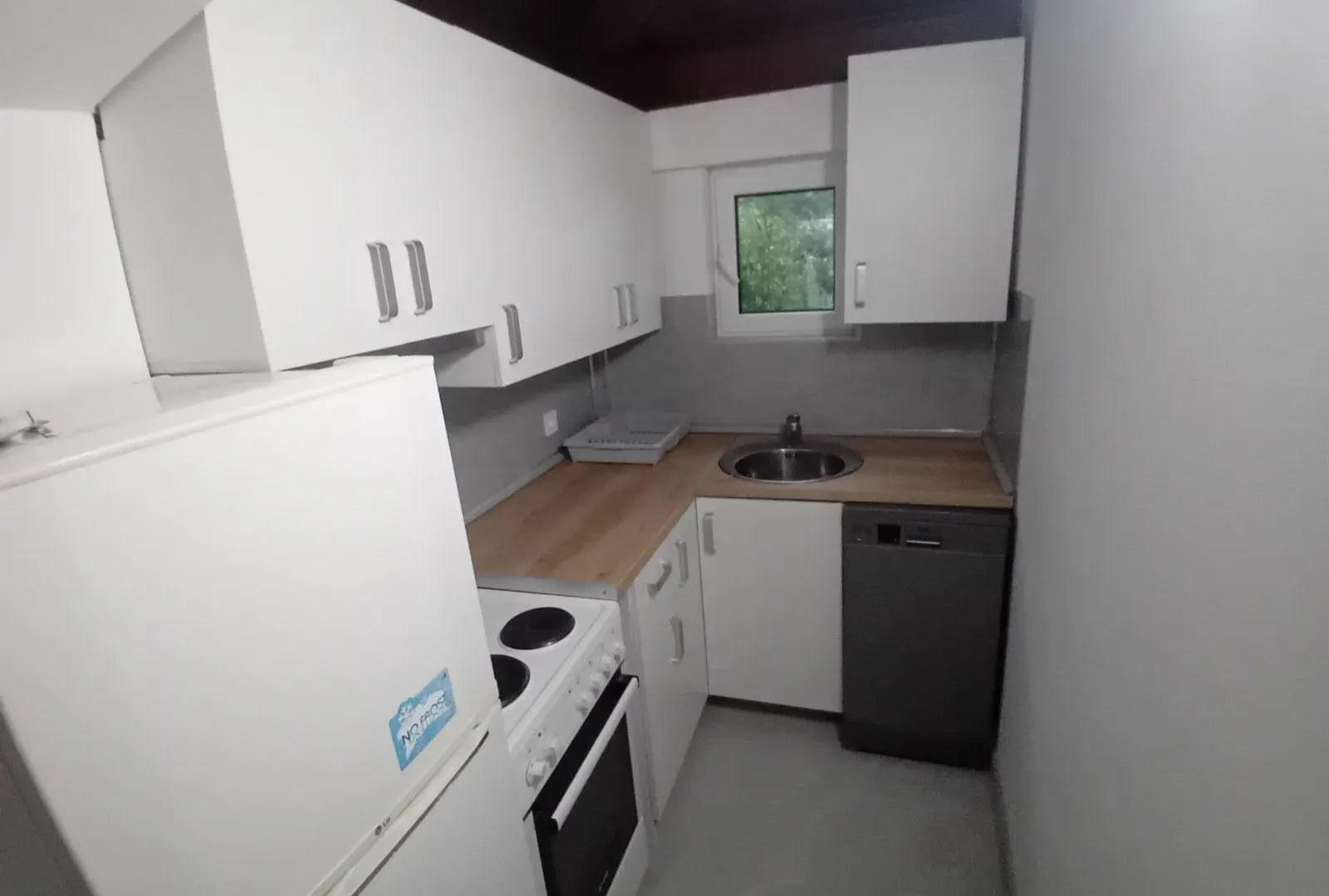 Izdavanje, dvosoban stan, 56m², Centar, Herceg Novi