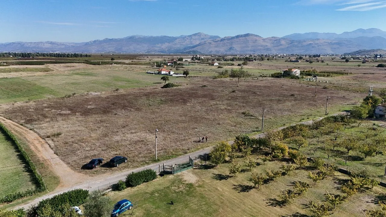 Sale, land lot, 20000m², Zeta, Podgorica
