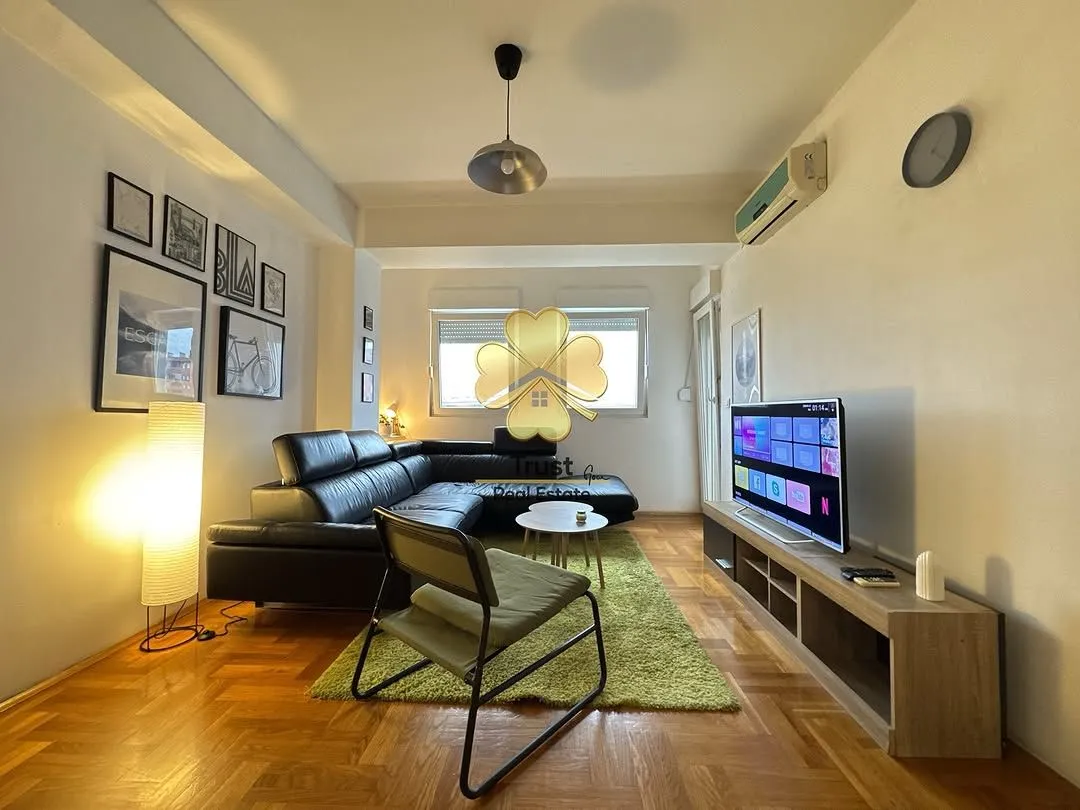 Izdavanje, jednosoban stan, 55m², City Kvart, Podgorica