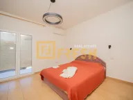 Sale, house, 250m², Ostalo, Podgorica - image 23