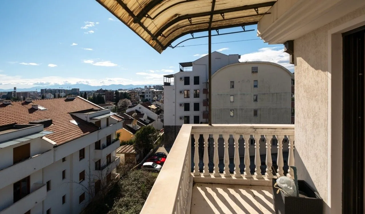 Rent, three bedroom apartment, 122m², Gorica C, Podgorica