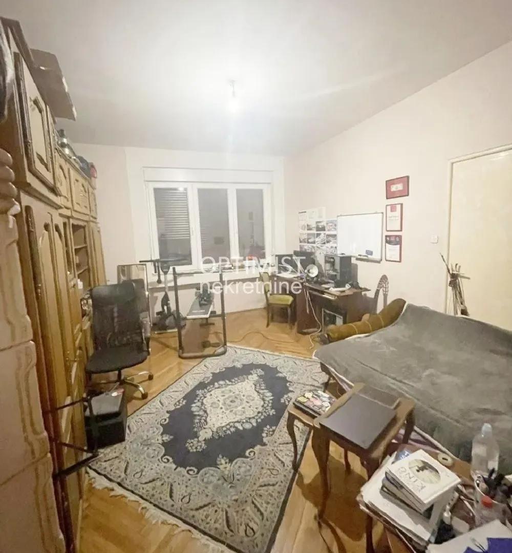 Sale, four bedroom apartment, 97m², Stari Grad, Beograd