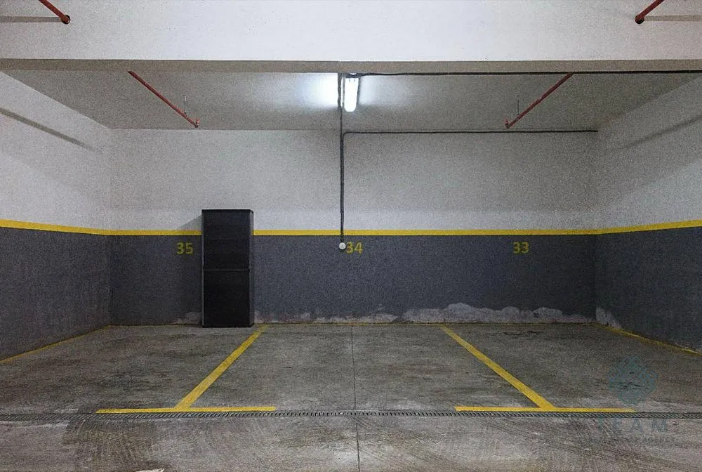Prodaja, dvosoban stan, 136m², Centar, Bar
