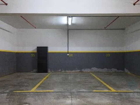 Prodaja, dvosoban stan, 136m², Centar, Bar - image 26